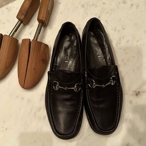 Gucci men’s black loafers size 10D